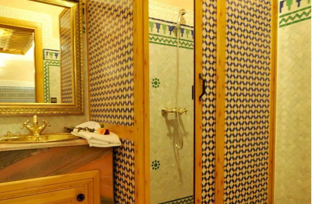 Dar Al Madina Al Kadima Hotel Fes Luaran gambar