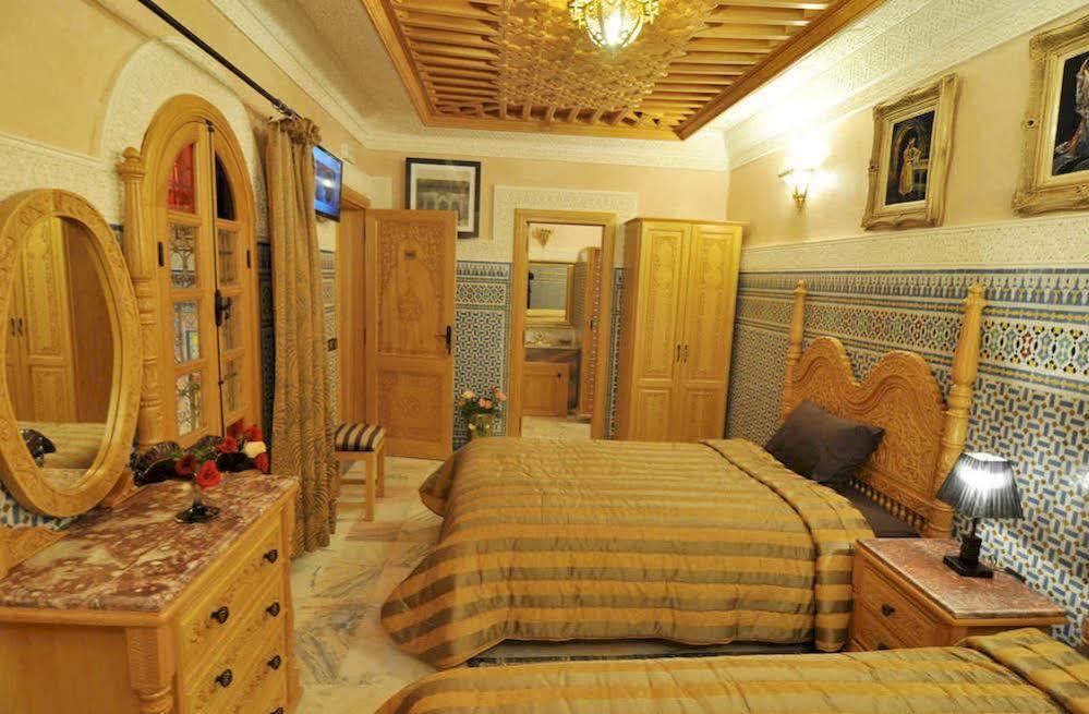 Dar Al Madina Al Kadima Hotel Fes Luaran gambar